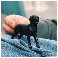 SCHLEICH - Black Labrador Retriever Female - Action & Toy Figures - 3+ - 84414923