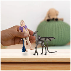 Schleich - Harry Potter - Luna Lovegood™ & Baby Thestral - Actie- en Speelgoedfiguren - 42636