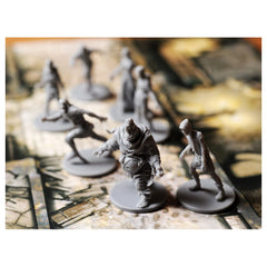 Asmodee - Zombicide Black Plague - Bordspellen - 14+ - STR8435 - Italiaanse Editie