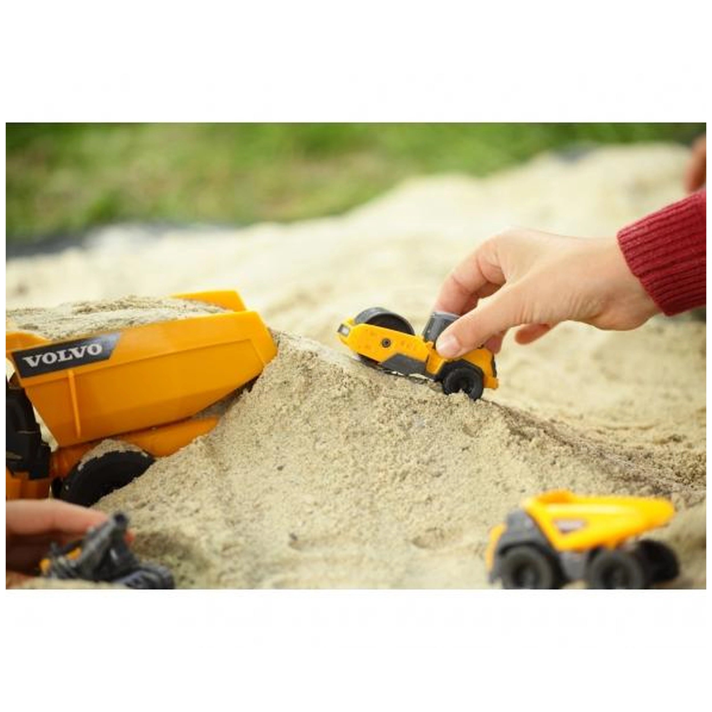 Dickie - Volvo Micro Builders 3 Stuks Verpakking Speelvoertuigen