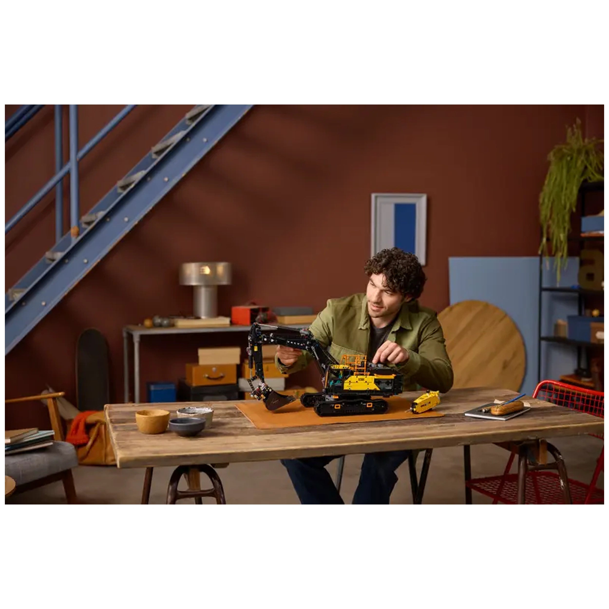 LEGO - Technic Volvo EC500 Hybrid Graafmachine - Bouwset Speelgoed