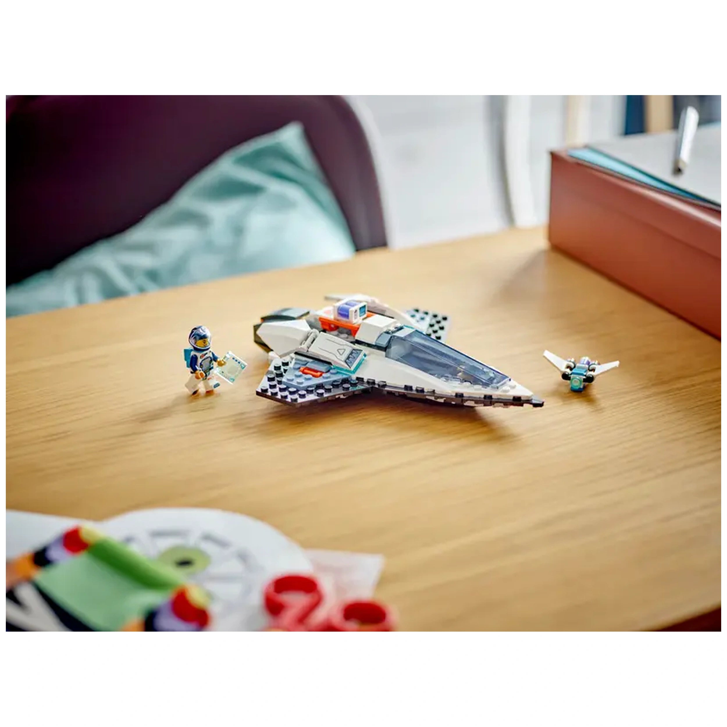 Lego - City - Interstellar Spaceship - Construction Set Toys