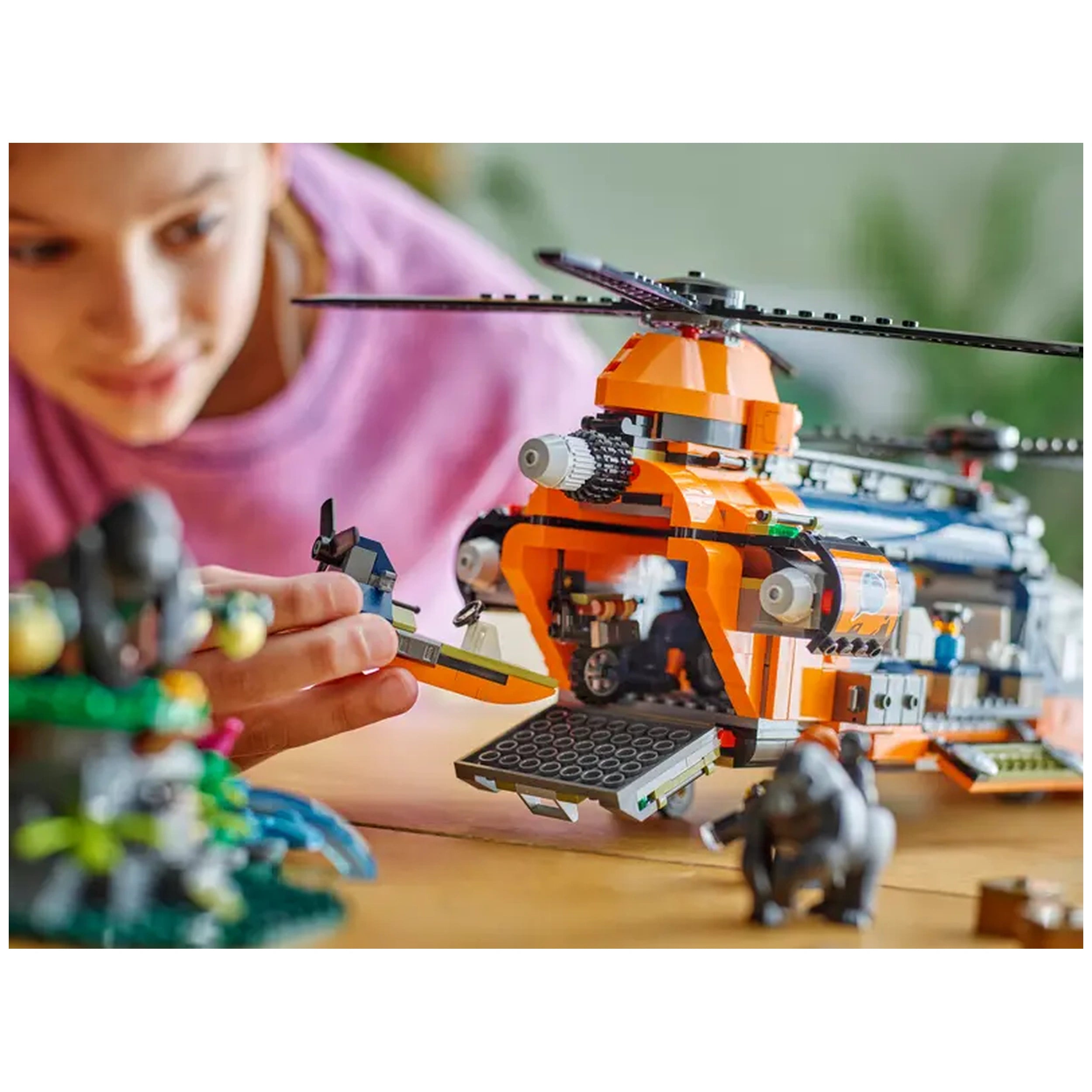 Lego - City - Jungle Explorer Helicopter at Base Camp - Construction Set Toys