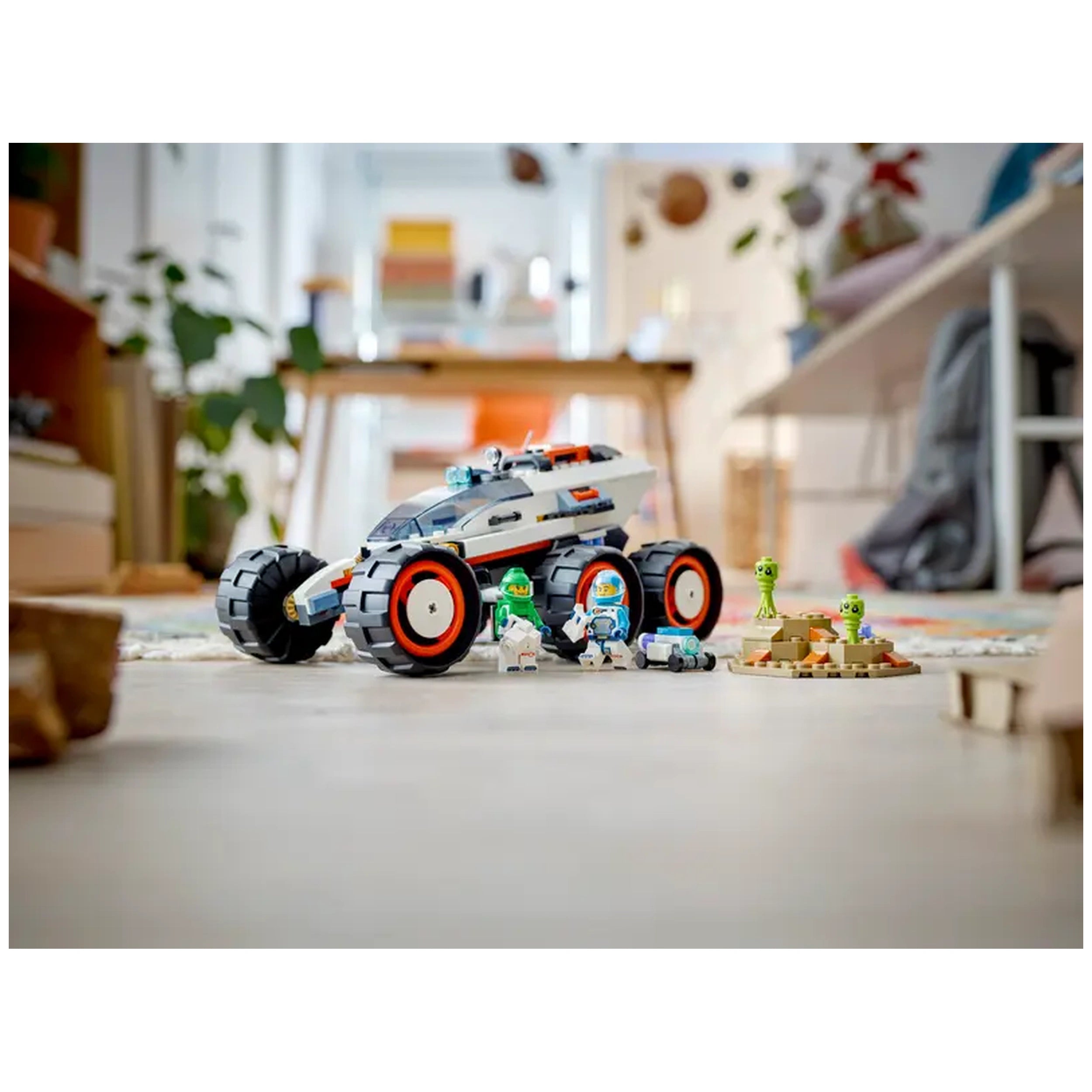 Lego - City - Space Explorer Rover and Alien Life - Construction Set Toys