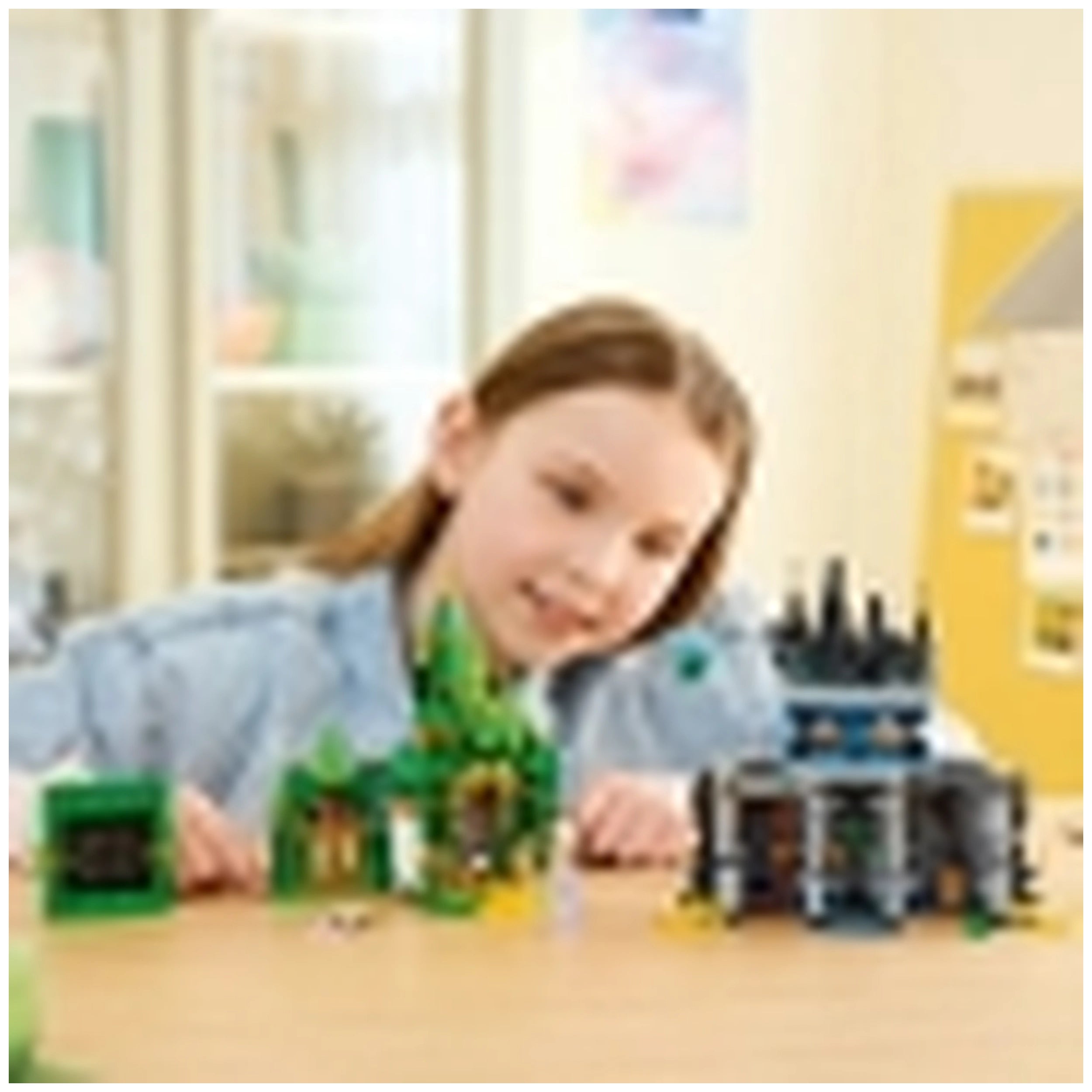 Lego - Emerald City Kiamo Ko Castle - Construction Set Toys