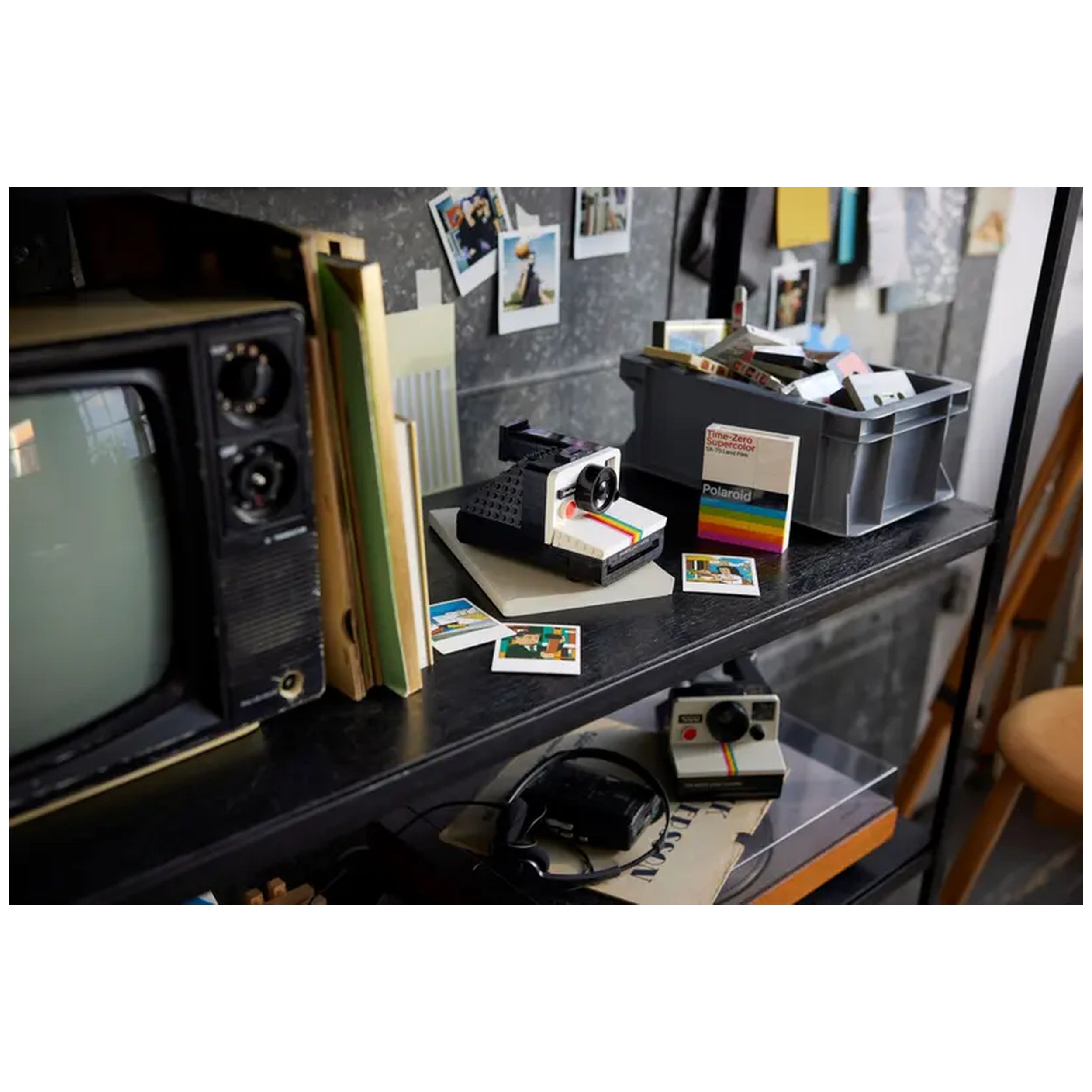 Lego - Ideas - Polaroid OneStep SX-70 Camera - Construction Set Toys