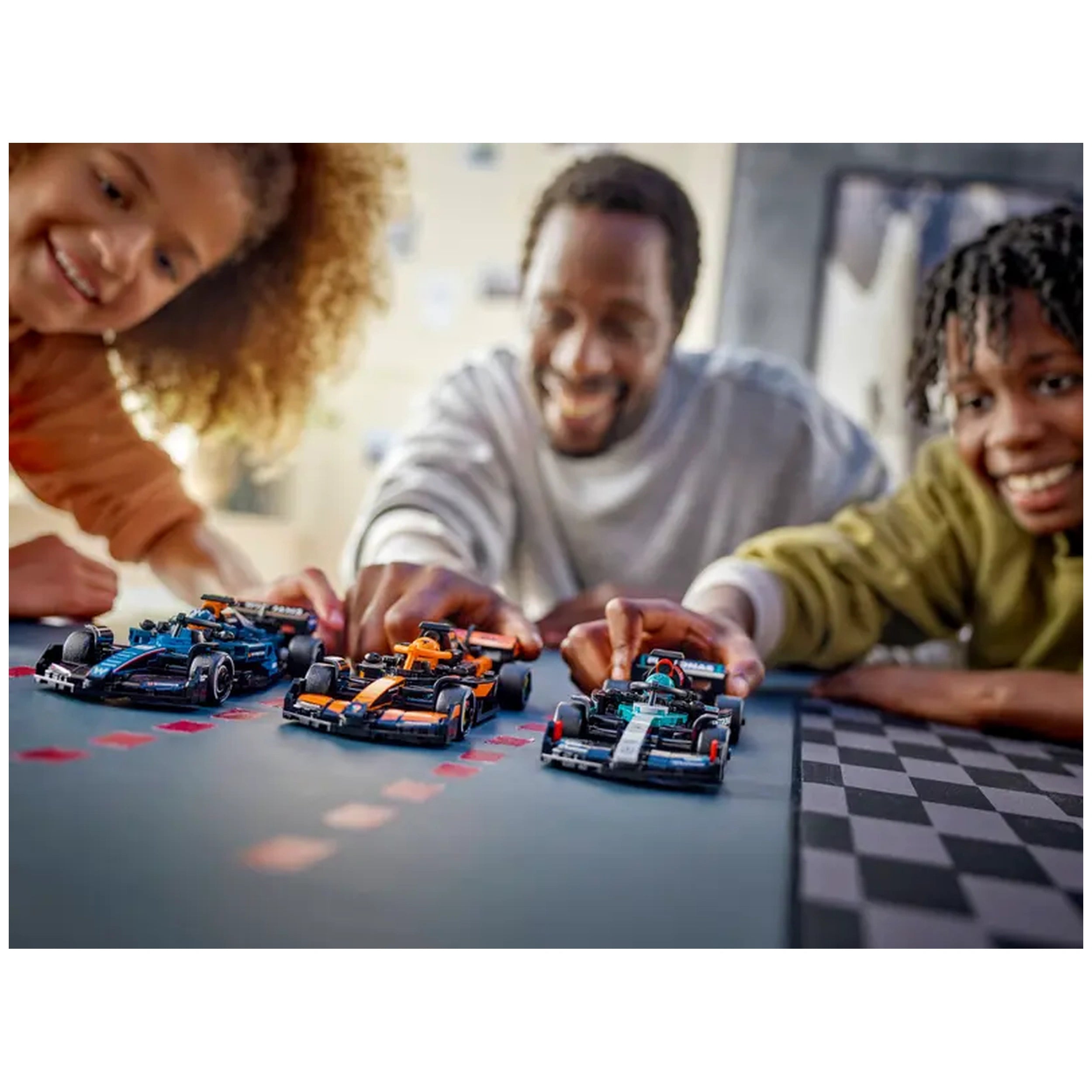 Lego - Speed Champions - Mercedes-AMG PETRONAS W15 F1 Raceauto - Bouwset Speelgoed