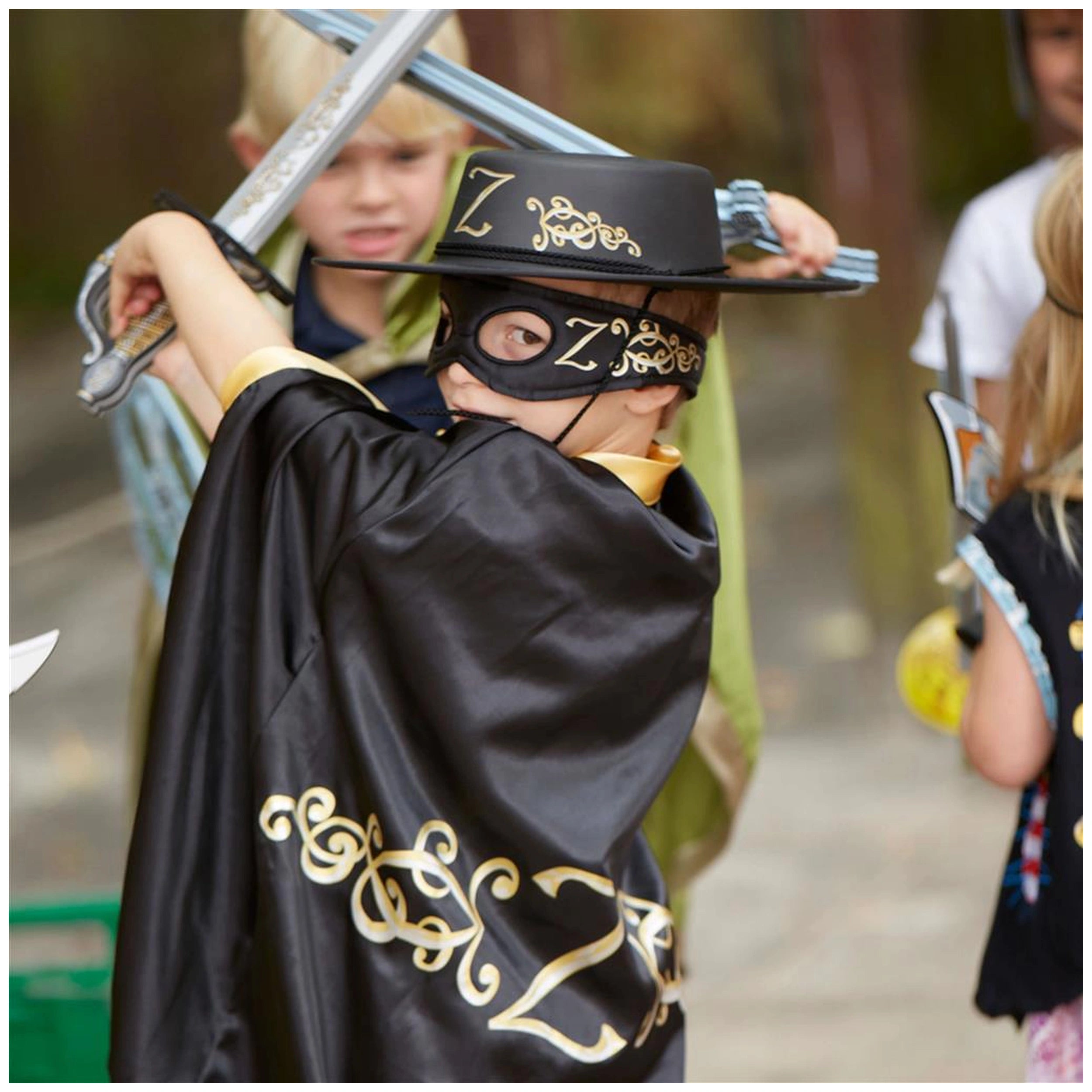 Liontouch - Z-Bandit Cape - The Z-Bandit Line - Pretend Professions & Role Playing