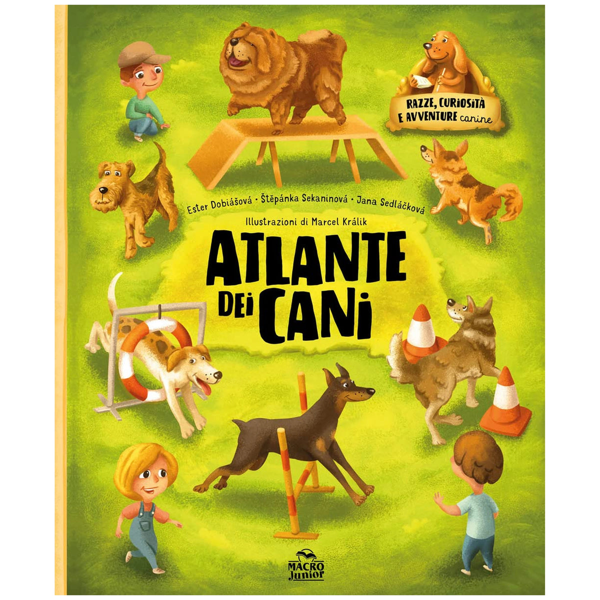 MACRO JUNIOR - Dog Atlas Curiosities and Adventures - Books