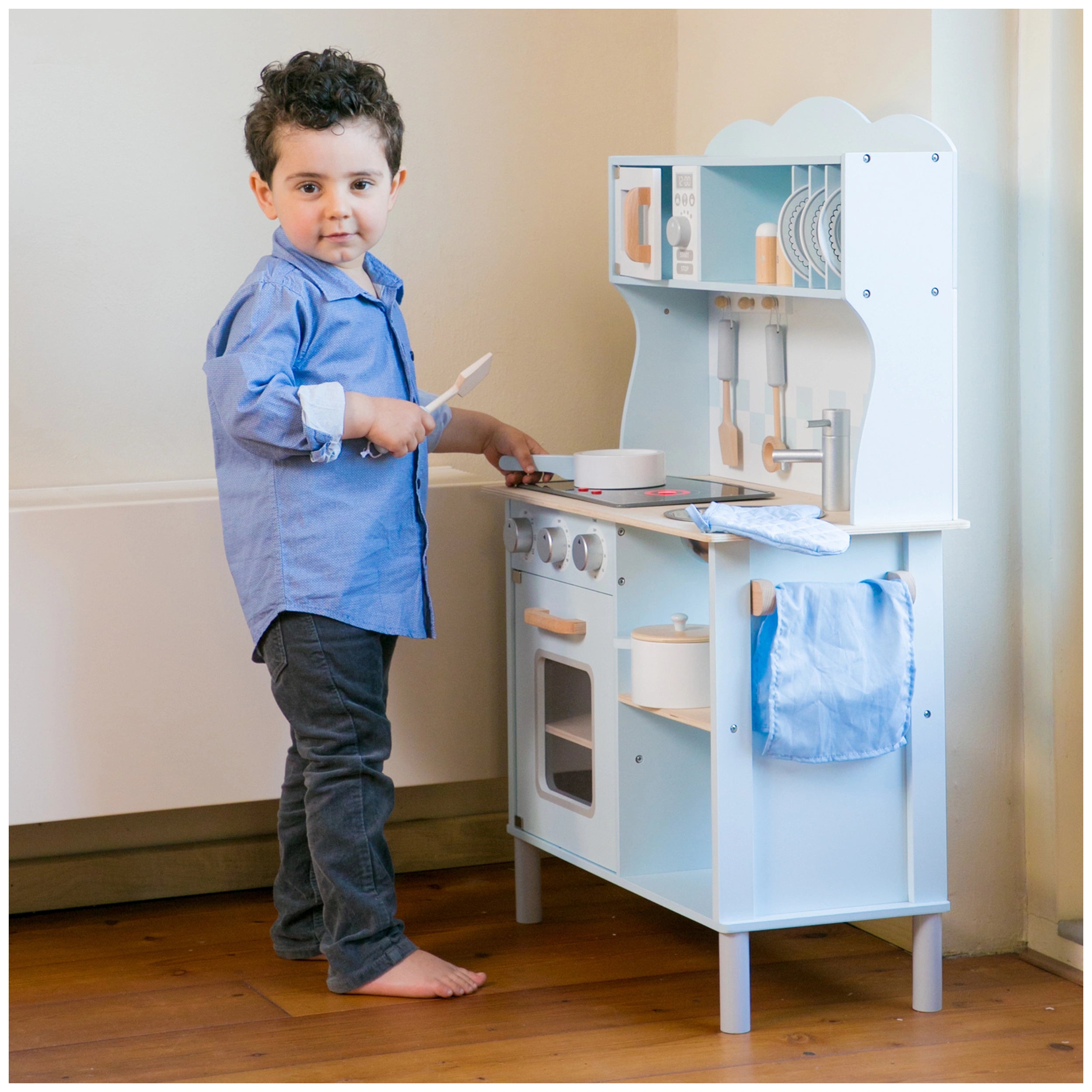 New Classic Toys - Kitchenette - Modern - Electric Cooking - Blue - Pretend Professions & Role Playing