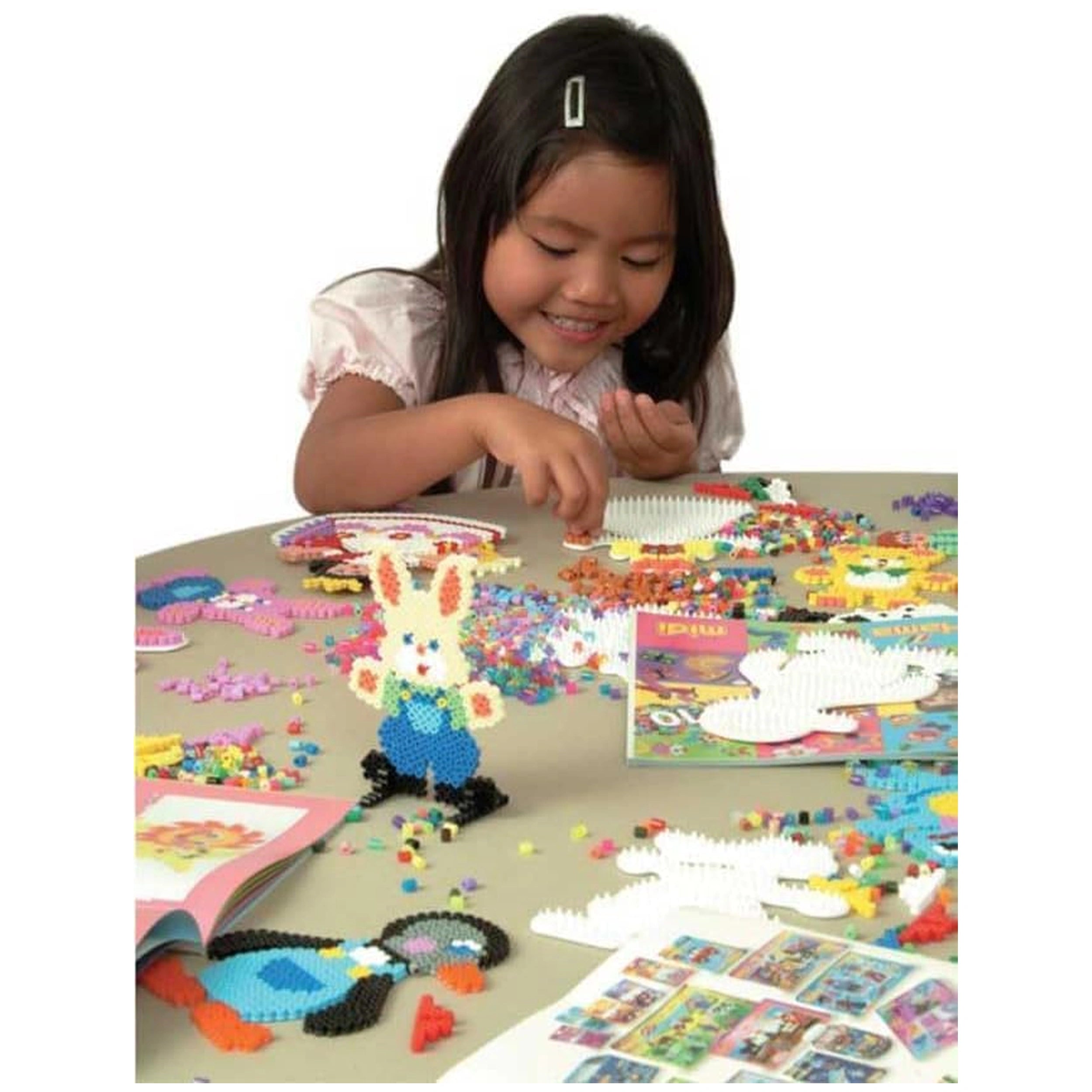 Pet Hama Strijkkralen Maxi in Pot - Mix Standaard (00) 1400 Stuks.