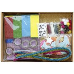 Folia Kreativ Box features 900 multi-colored craft supplies in a cardboard box with various plastic bags showcasing contents.