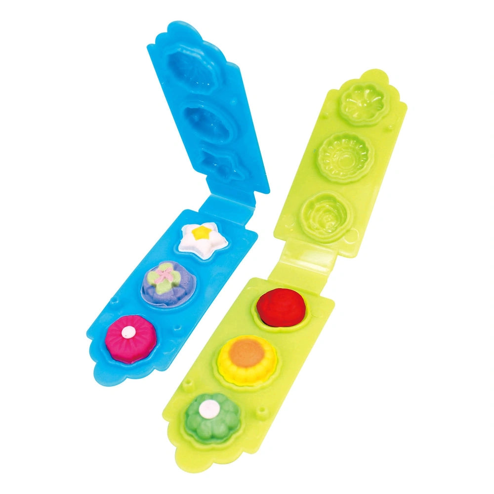 Simba Art & Fun Unicorn Clay Set in a suitcase, featuring colorful modeling dough for creative play and skill development.