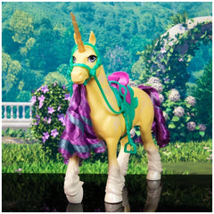 Unicorn Academy Leaf Unicorn Figure