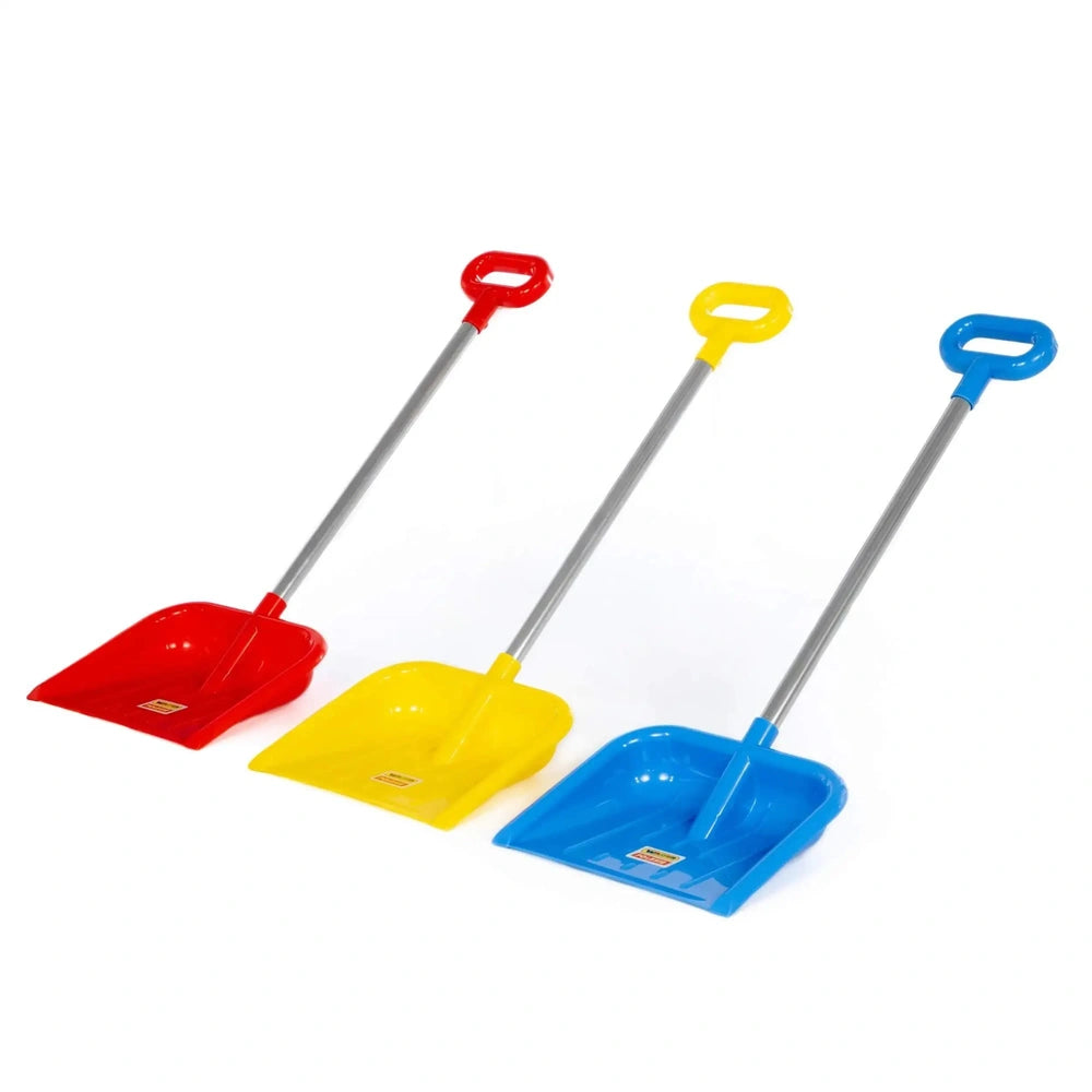 WADER allround shovel features red, yellow, and blue plastic blades with long metal handles, displayed side by side.